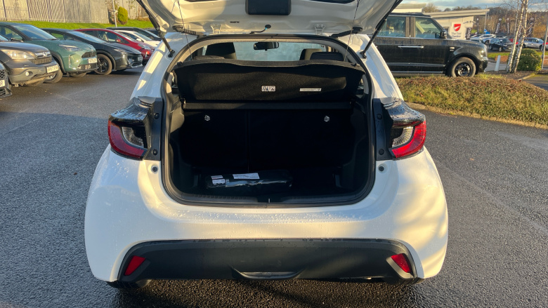 Toyota Yaris 1.5 Hybrid Icon 5dr CVT Hybrid Hatchback